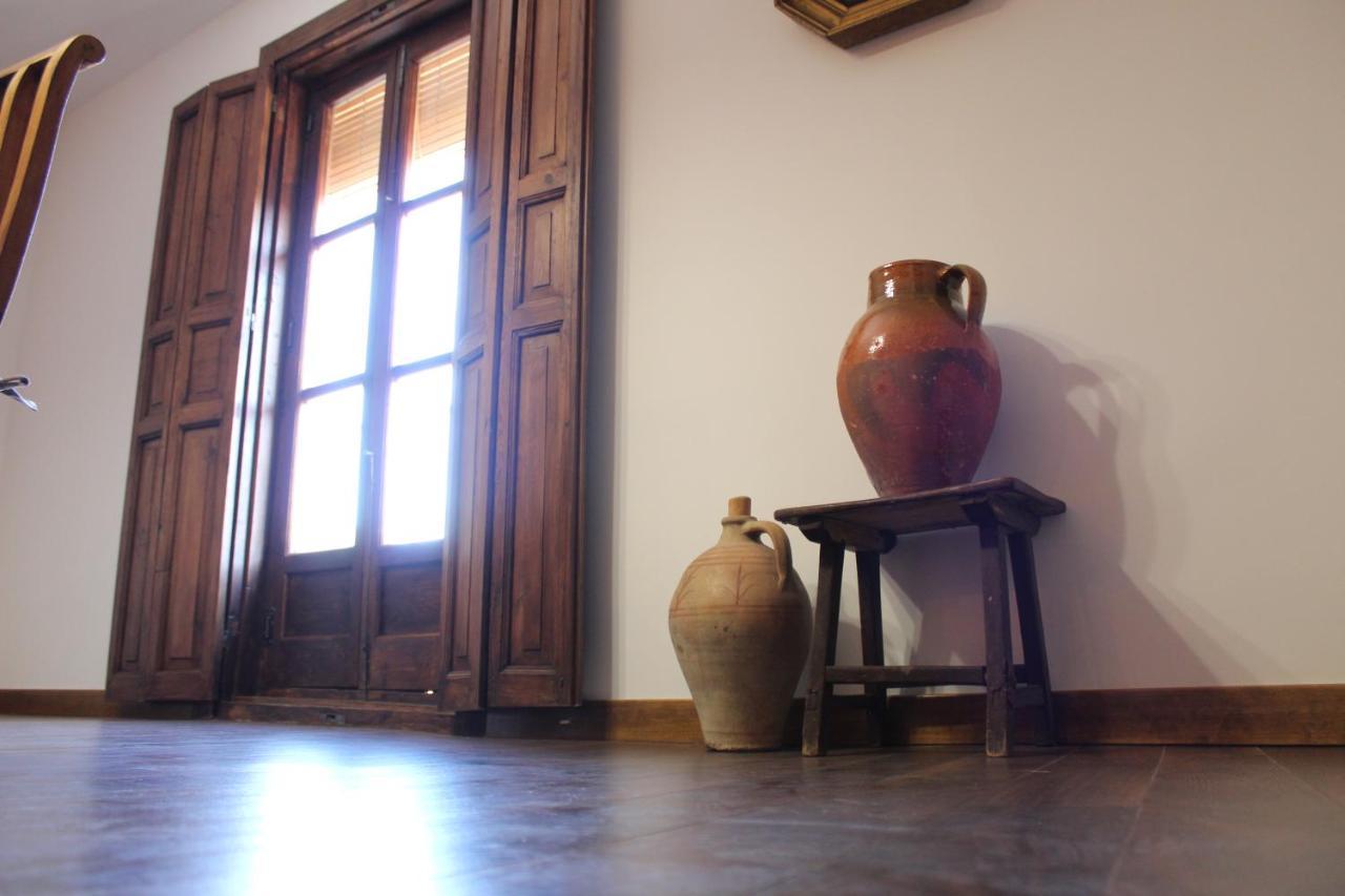 Apartamentos Rurales 'Los Soportales' Tendilla 外观 照片