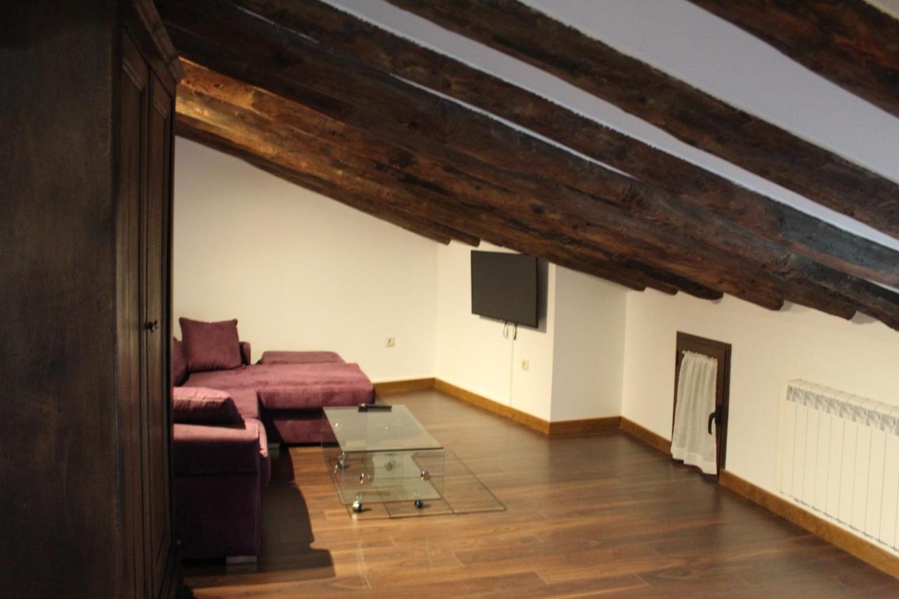 Apartamentos Rurales 'Los Soportales' Tendilla 外观 照片