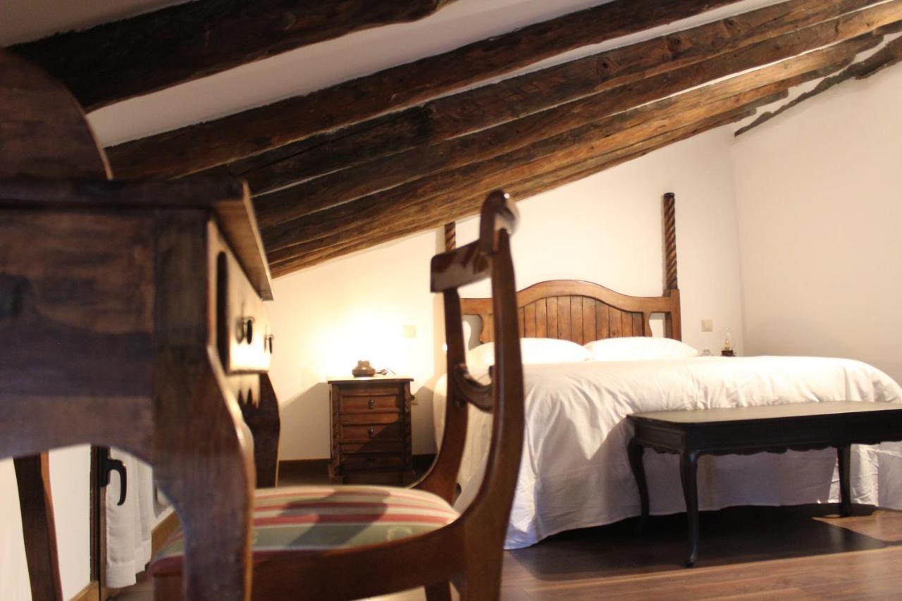 Apartamentos Rurales 'Los Soportales' Tendilla 外观 照片